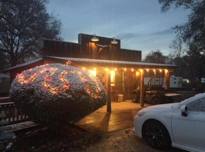 Whispering Creek Lodging & Rv Resort Newton Buitenkant foto
